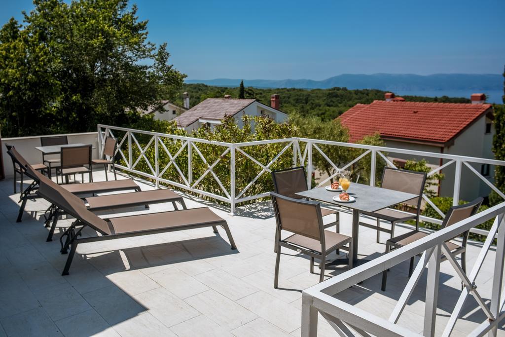 Apartmani Alice Njivice Luaran gambar