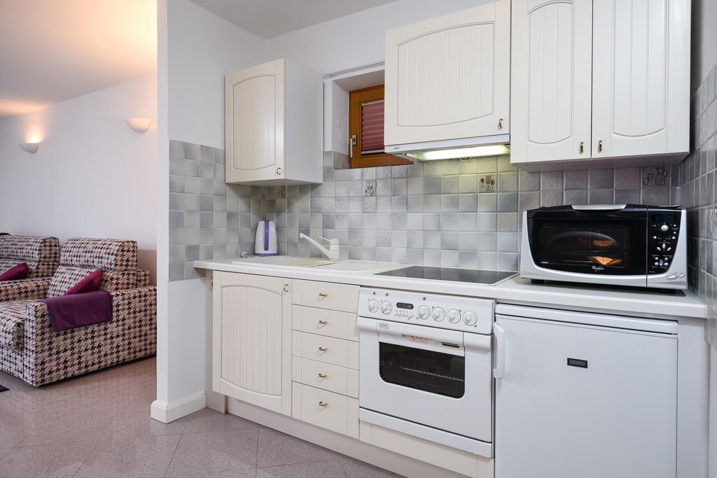 Apartmani Alice Njivice Luaran gambar