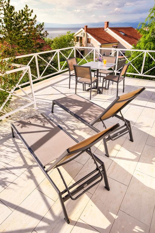 Apartmani Alice Njivice Luaran gambar