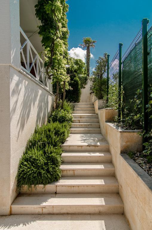 Apartmani Alice Njivice Luaran gambar
