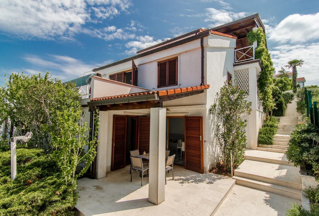 Apartmani Alice Njivice Luaran gambar